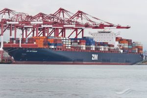 ZIM extends ZCX service to Pisco