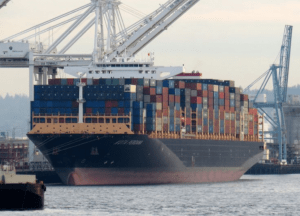 Yangzijiang acquires stake in Seaspan parent company