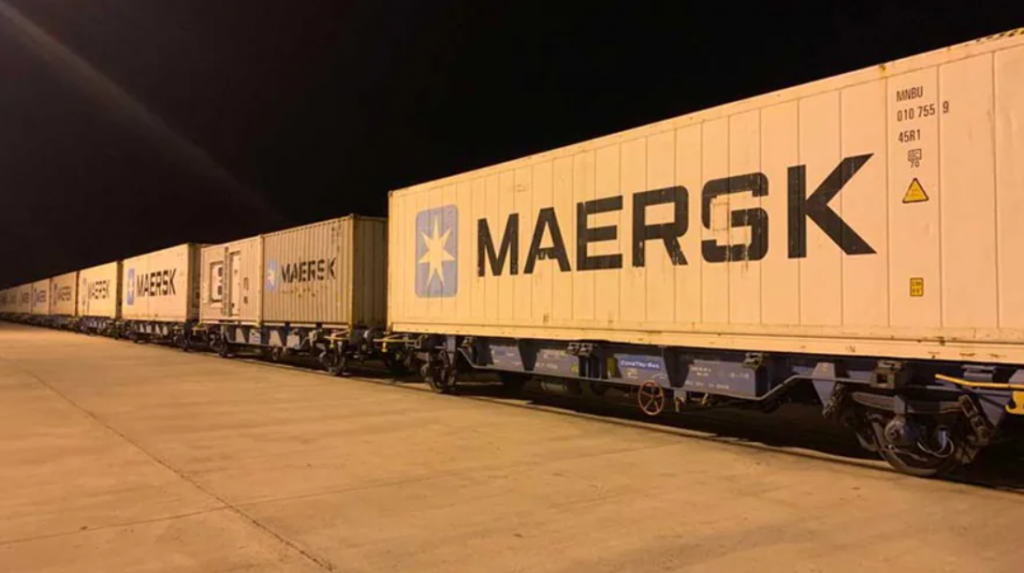 Maersk starts reefer train service in Spain Container News