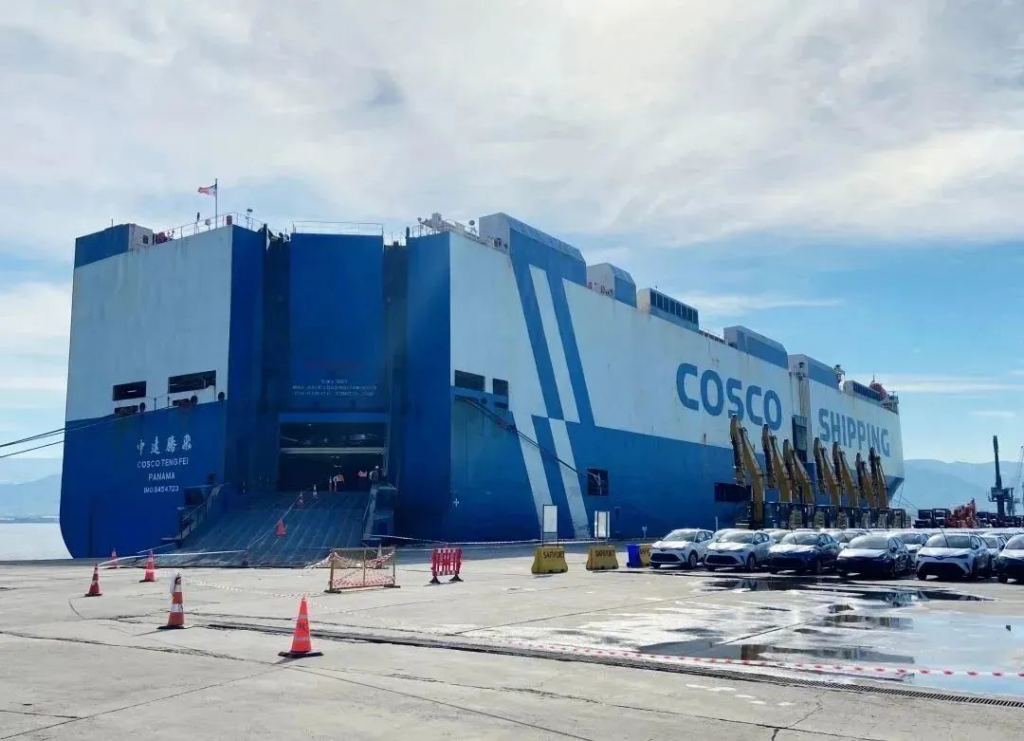 COSCO car carrier completes first voyage as customised special liner