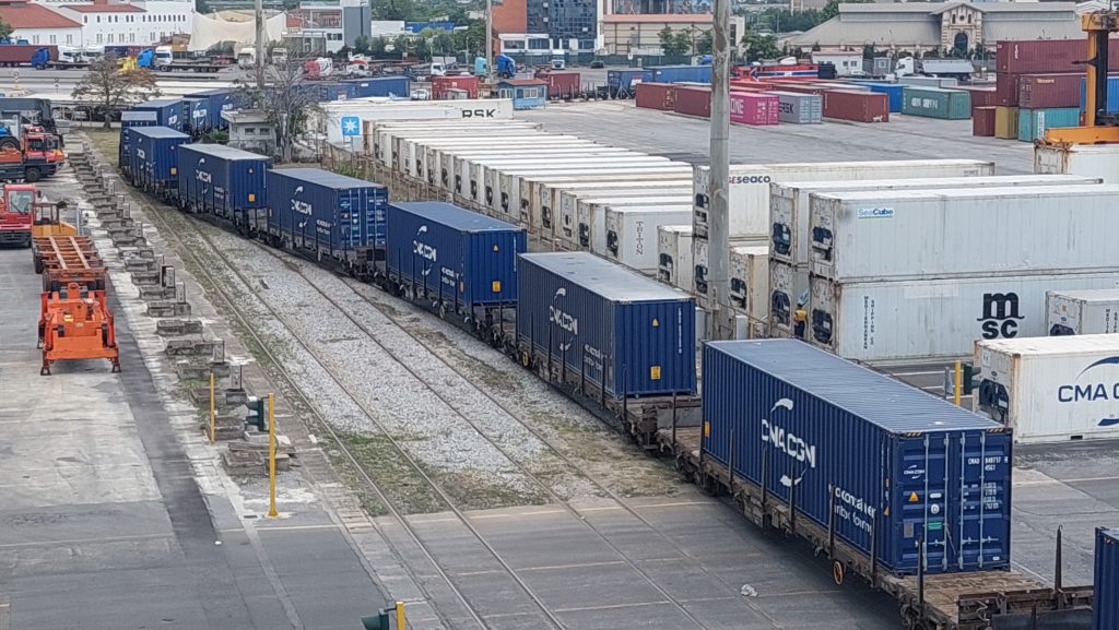 Container Block Train New container block-train service launches between Thessaloniki and ...