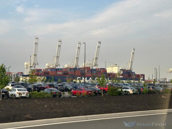 CMA CGM Phoenix