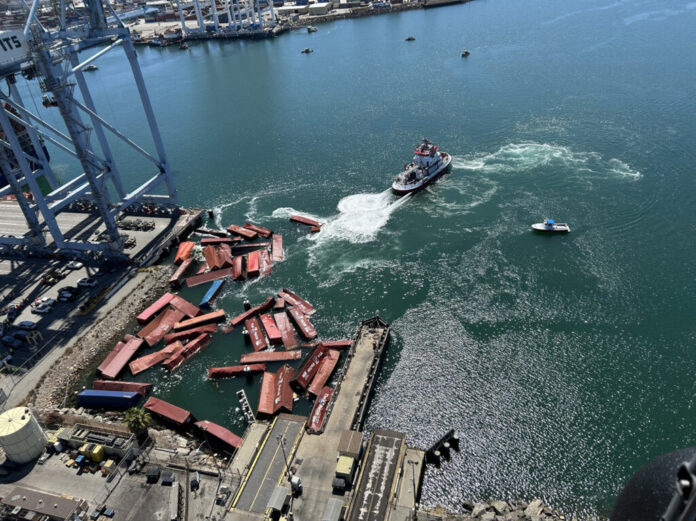 g-containers-falling-005-1024x767