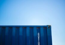 CCFI rises for fourth week, SCFI falls for second straight week