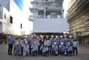 Deckhouse Lighting-up Ceremony (Back row, from left: 11th, Yoo Sang-cheol, CEO of HJ Shipbuilding & Construction; 12th, M.C. KWON, CEO of DAESUN Shipbuilding & Engineering)
