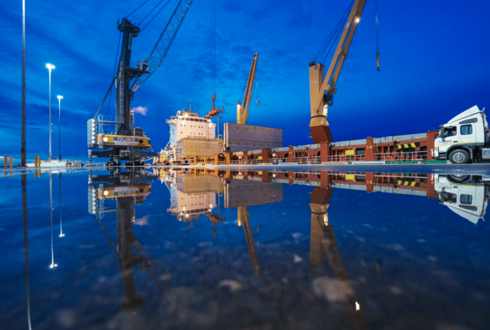 Macquarie to acquire Qube