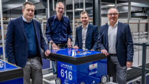 Rhenus and ZWILLING expand their partnership. From left to right: Benjamin Koch (ZWILLING), Andreas Becker (ZWILLING), Henning Brands (Rhenus), Andreas Mayer (Rhenus)