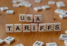 Freightos Weekly Update: Uncertainty surges again as SCOTUS decides and Trump responds Freightos