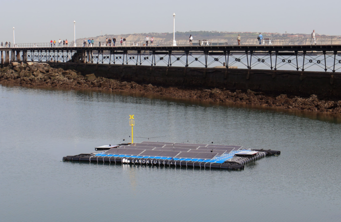 Port of Bilbao tests modular floating solar pilot - Container News
