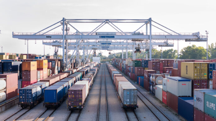 HHLA / Thies Rätzke METRANS terminal in Budapest HHLA / Thies Rätzke METRANS terminal in Budapest