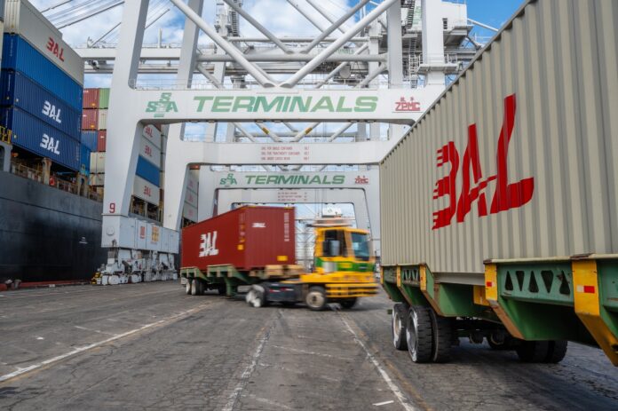 BAL Container Line, said in a Hong Kong Stock Exchange filing that it has commissioned an 11,000 TEU pair at Shanghai Waigaoqiao Shipbuilding.