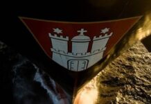 Hapag-Lloyd suspends IG1 and KWF services amid Middle East security risks