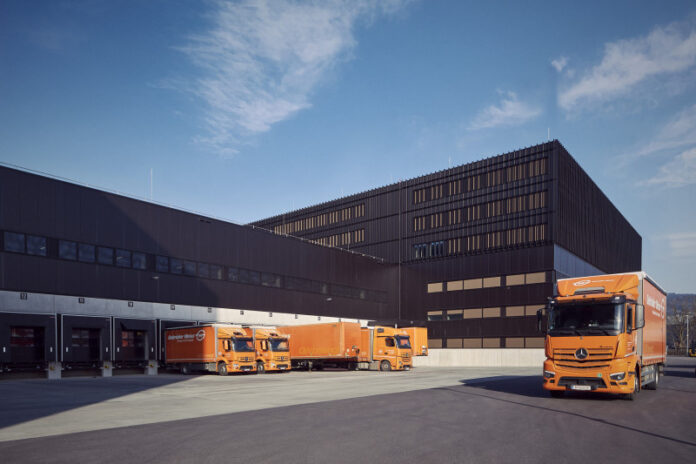 The new Logistics and IT Center Vorarlberg is one of the largest construction projects in Gebrüder Weiss’ history. (Source: Gebrüder Weiss / Darko Todorovic)