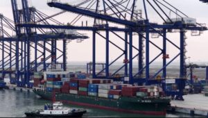 COSCO Shipping Lines on 5 April launched the first dedicated service for shipping containerised bitumen between China and Thailand.