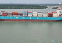 Chinese tonnage providers expand fleet with newbuildings A Chinese ship owner, Juhe Wisdom Technology (Zhejiang), is renewing its fleet.On 11 April, Juhe ordered six 4,350 TEU...