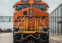 BNSF and Metra extend Chicago rail service for 10 years