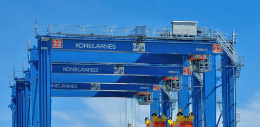 Operaciones Portuarias Canarias S.A. (OPCSA) has ordered four additional diesel-hybrid Rubber-Tired Gantry (RTG) cranes from Konecranes.