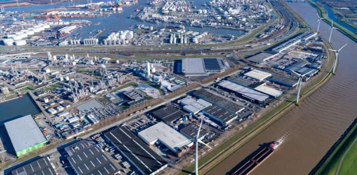 air-products-lyondell-basell-overzicht-botlek-martensmultimedia