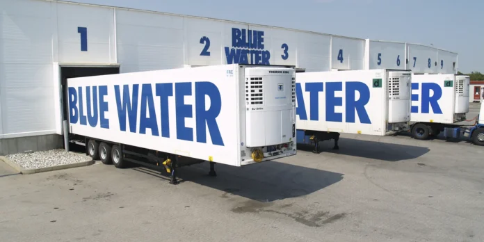 p7033987 Blue Water Shipping has announced the establishment of a dedicated reefer department in Chile, marking a strategic expansion.