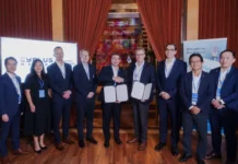 Cyclus Marine and Lloyd’s Register partner on responsible ship recycling framework (L-R) Gabriel Yeo, Felina Lin, Radek Walczak, Roine Ahlquist, Nick Brown, Håkon Lenz, Taylor Wamberg, Ching Hun Goh, and Raye Ang