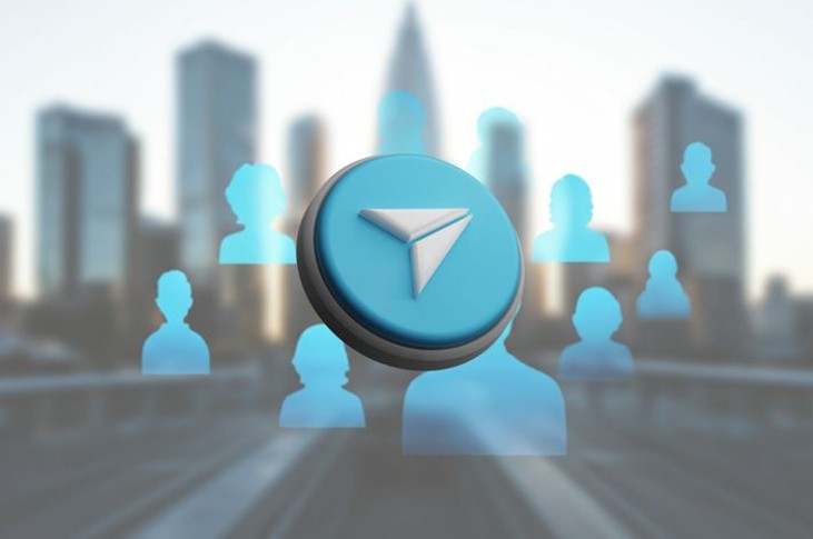 iOS cihazlarda Telegram üçüncü parti istemci uygulamaları arayüz karşılaştırması