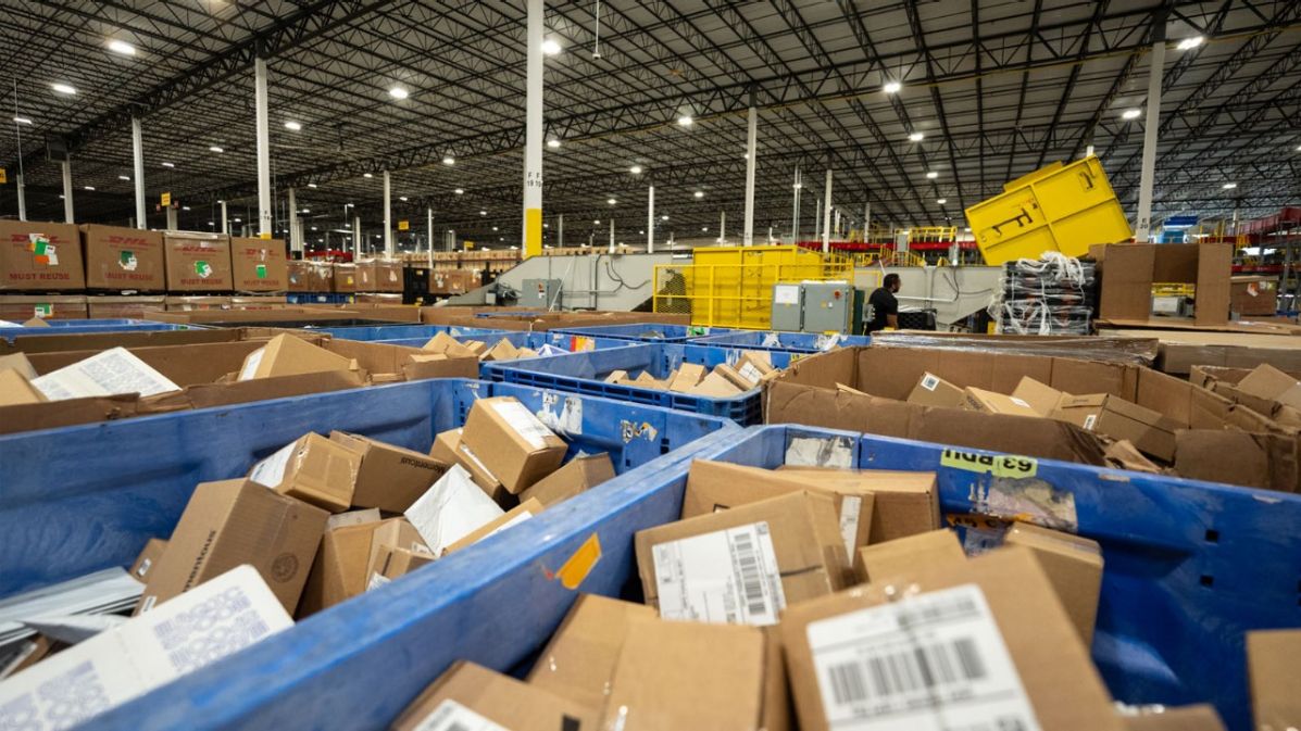 DHL eCommerce ve USPS, değeri 10 milyar ABD dolarını aşan özel bir anlaşma imzaladı