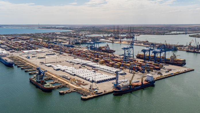 1920_launches-nuclear-energy-study-port-constanta_dpworld_060426 DP World has signed an agreement to conduct a study into the application of Small Modular Reactor technology at the Port of Constanța.