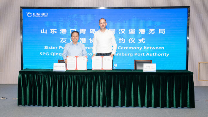 Hamburg Port Authority (HPA) and SPG Qingdao Port Group sign Port Partnership Agreement.
