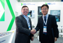 ABS, KSOE and HHI advance battery-powered container ship design Photo Caption (L to R): Geoff Wagner, ABS Senior Vice President, Chief Strategy Officer and Byung-Hun Kwon, Executive Vice President and head of the HD KSOE Electrification Center