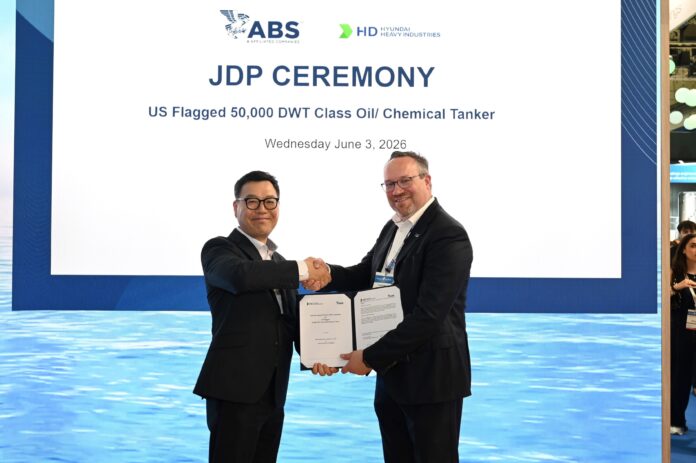 (L to R): Yihyo Chung, HD HHI Senior Vice President/Initial Design Office (Medium Size Ship) and Patrick Ryan, ABS Senior Vice President and Chief Technology Officer at Posidonia 2026