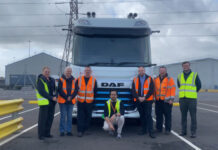 DP World expands low carbon truck programme DP World is expanding its Low Carbon Truck Programme through a new initiative, the Electric Vehicle Introduction and Transition Accelerator.