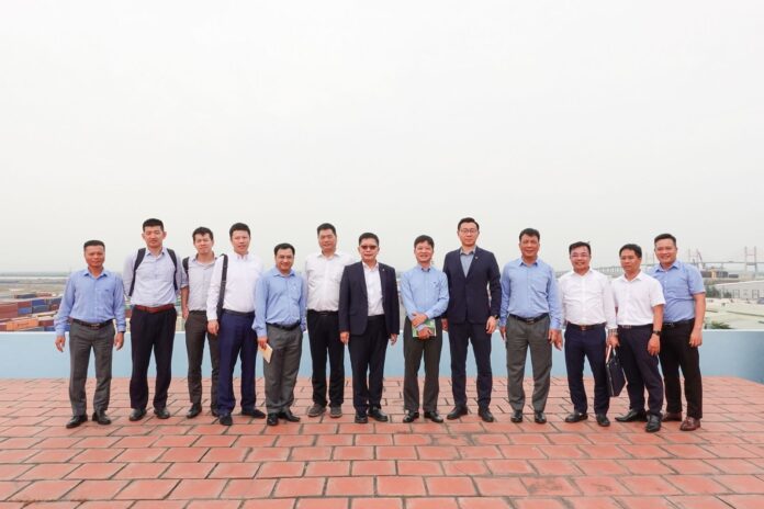 Hai An Transport and Stevedoring Joint Stock Company and Sinolines have strengthened their strategic partnership.