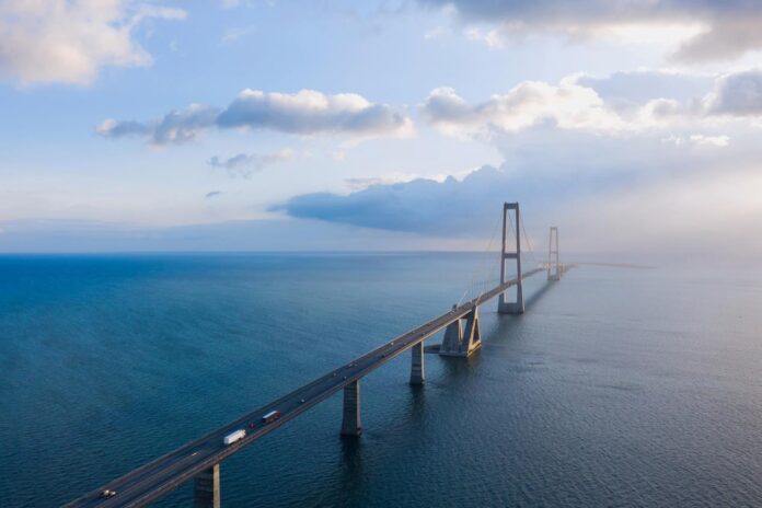 KONGSBERG - supporting safe and efficient traffic management through one of Europe’s busiest straits 