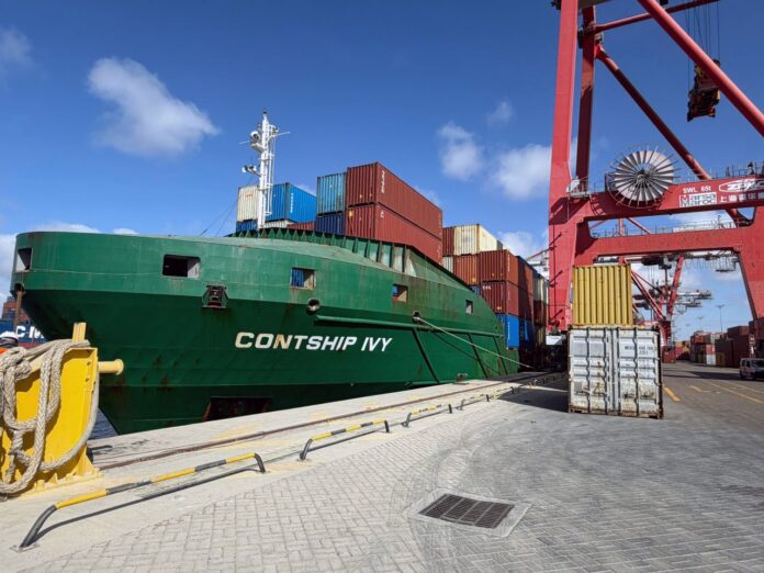 The CONTSHIP IVY