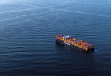 Hapag-Lloyd changes LOLO payment process in Chennai and Ennore Hapag Lloyd vessel at sea