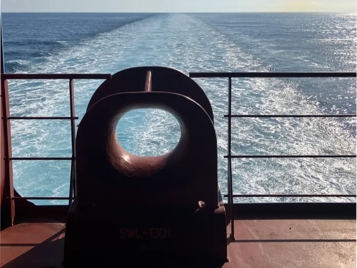 Ship wake with ESAL active