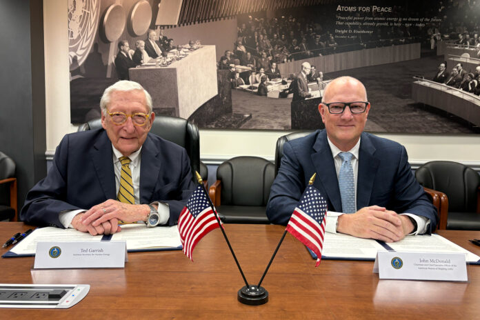 (L to R): Ted Garrish, United States Assistant Secretary for Nuclear Energy, and John McDonald, ABS Chairman and CEO