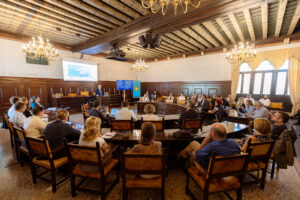 Port of Koper hosts energy transition forum