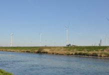 Construction of wind turbines has begun at Port of Zeebrugge Preparatory groundworks have commenced this month for the construction of eight new wind turbines in the port of Zeebrugge.
